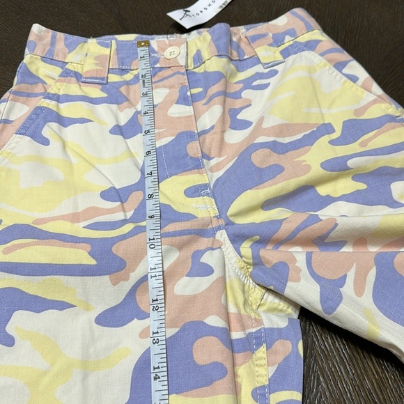 NWT‎ Topshop Pastel Camo High Waist Wide Leg Jeans, US 4 - Picture 15 of 16